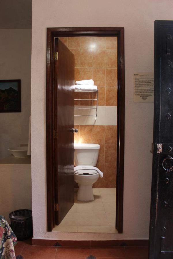 Hotel Posada Chamacuero Comonfort Esterno foto